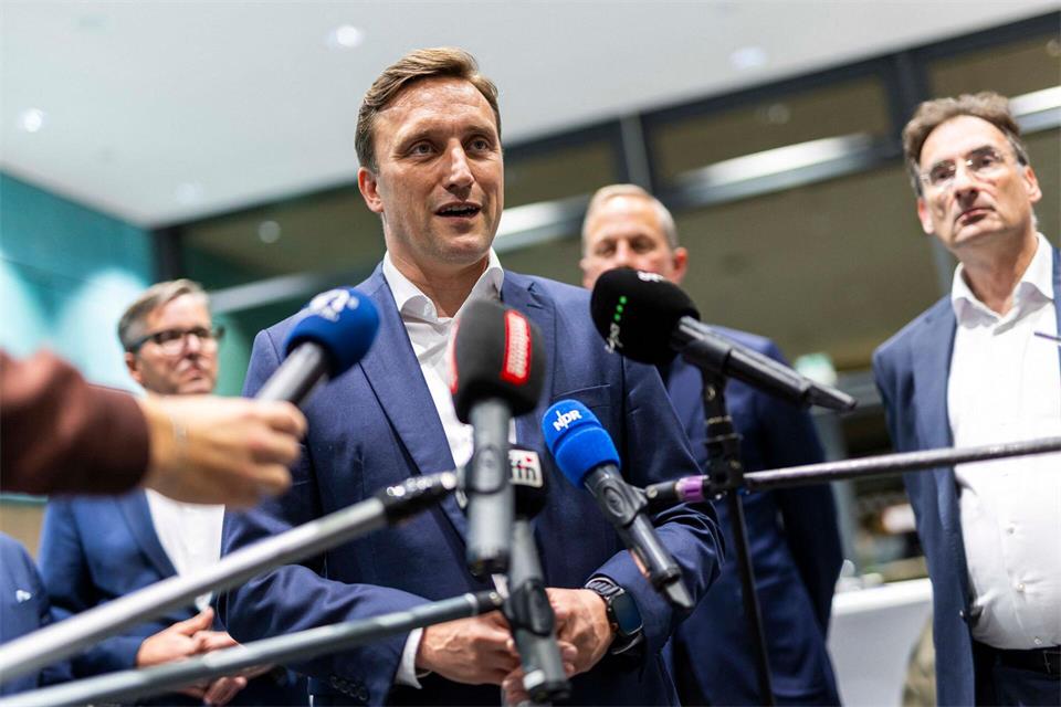 CDU-Landeschef Lechner richtet einen klaren Appell an die Bundesregierung.Michael Matthey/dpa