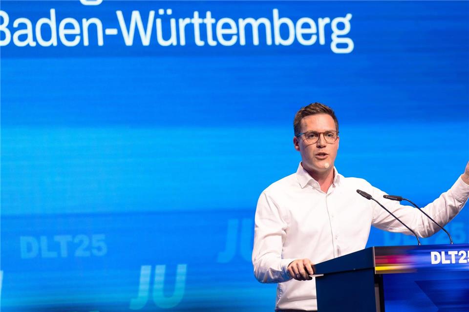 CDU-Spitzenkandidat Hagel will Millionenfonds für Firmen in Not. (Archivbild)Philipp von Ditfurth/dpa