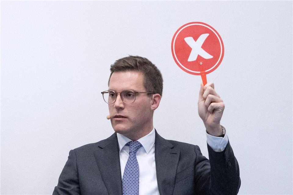 CDU-Spitzenkandidat Manuel Hagel will keine chinesischen Unternehmen an kritischer Infrastruktur im Land beteiligen.Marijan Murat/dpa