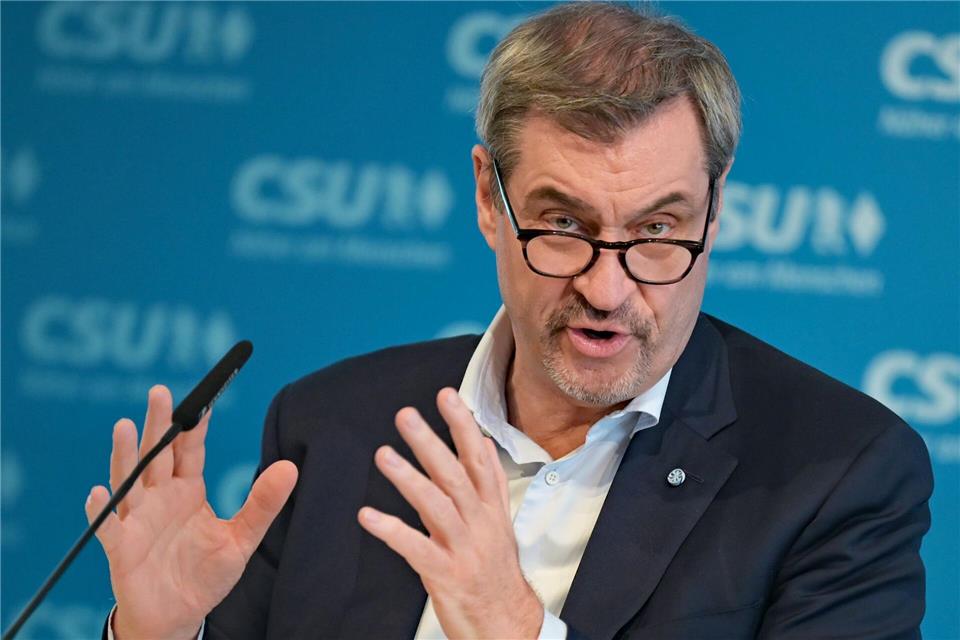 CSU-Chef Söder fordert eine höhere Pendlerpauschale. (Archivbild)Malin Wunderlich/dpa
