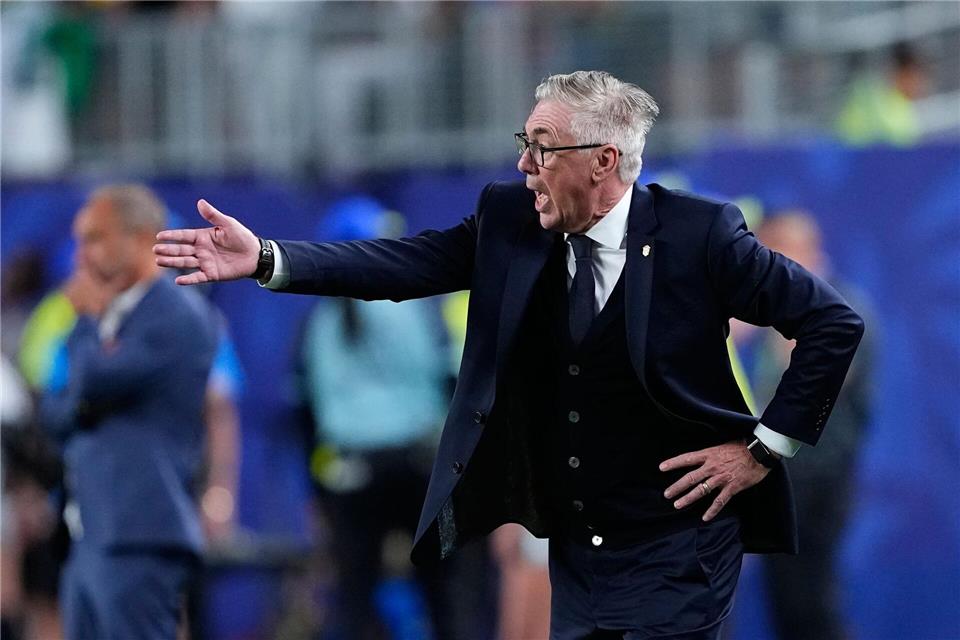 Carlo Ancelotti ist seit gut einem Jahr Nationaltrainer der Brasilianer. (Archivbild)Petr David Josek/AP/dpa