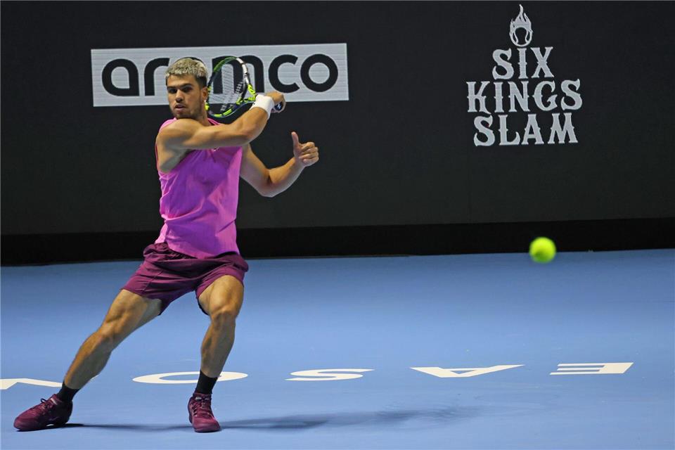 Carlos Alcaraz hat das Finale des Six Kings Slam in Saudi-Arabien erreicht. Felice Calabro/IPA via ZUMA Press/dpa