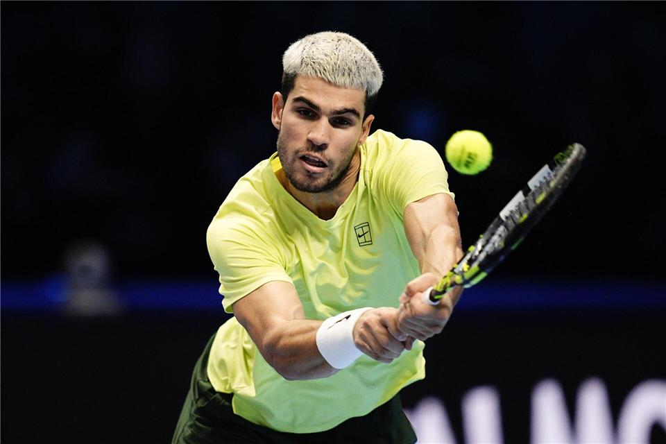 Carlos Alcaraz startet ohne festen Coach bei den Australian Open. (Archivbild)Marco Alpozzi/LaPresse via ZUMA Press/dpa
