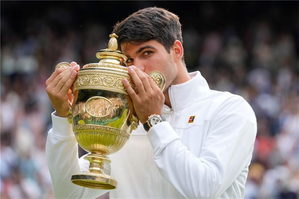 Carlos Alcaraz will auf der Jagd nach weiteren Grand-Slam-Titeln in ähnliche Sphären vorstoßen wie Novak Djokovic, Rafael Nadal und Roger Federer.
