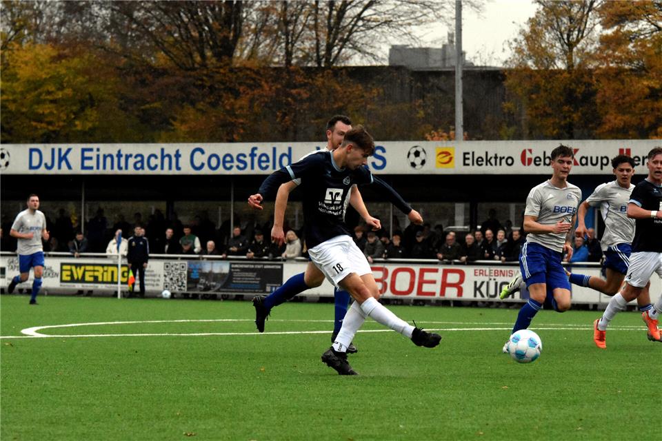 Carlos Schmidt, der hier noch mit seinem Abschluss scheitert, feierte mit dem SC Reken gestern in Coesfeld den zweiten Saisonsieg.