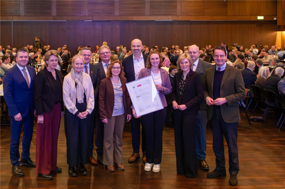Carola Hetzel hat den „Nachwuchspreis für die Landwirtschaft“ für ihr Süßkartoffel-Projekt erhalten.