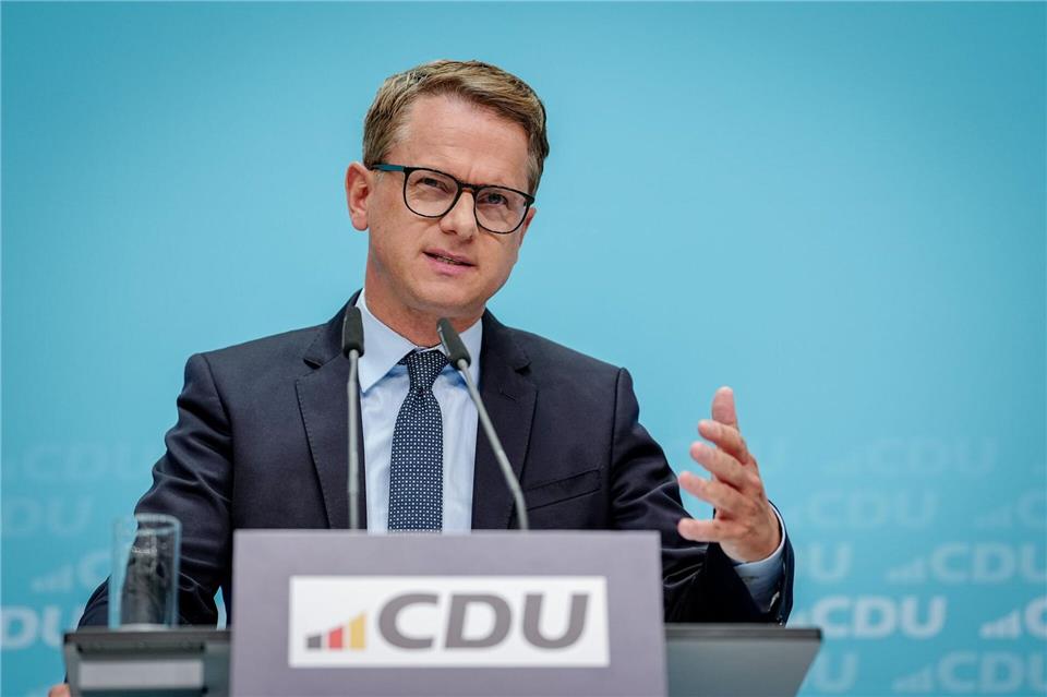 Carsten Linnemann ist offen für ein Social-Media-Verbot für Kinder und Jugendliche bis 16 Jahre. (Archivbild)Kay Nietfeld/dpa