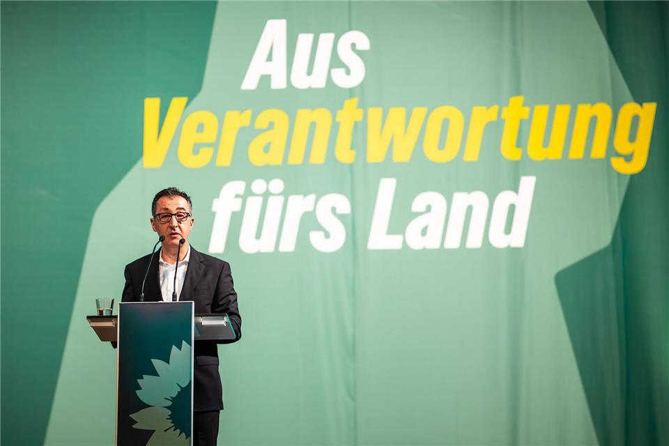 Cem Özdemir hat bei seiner Partei für den Koalitionsvertrag mit der CDU geworben.Christoph Schmidt/dpa