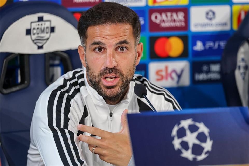 Cesc Fabregas sollte im vergangenen Jahr Trainer von Leipzig werden.Jan Woitas/dpa