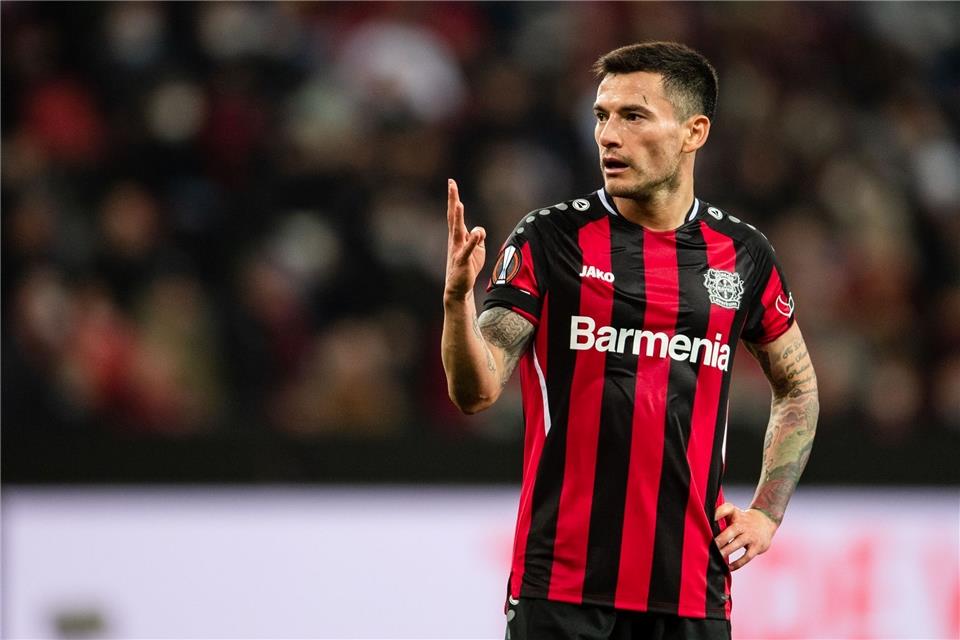 Charles Aránguiz wechselt nach acht Jahren bei Bayer Leverkusen mit sofortiger Wirkung zum SC Internacional Porto Alegre.