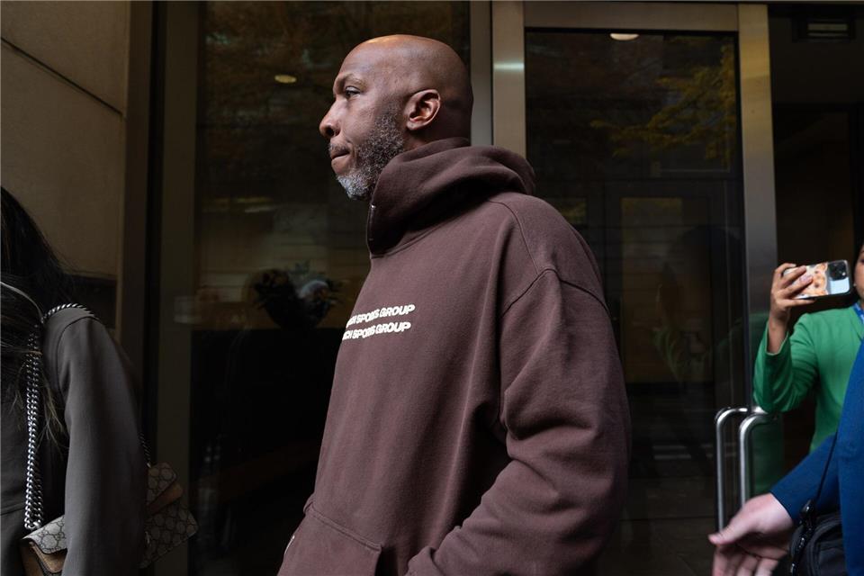 NBA-Boss Silver über Festnahmen: „Es war sehr verstörend“  Chauncey Billups seht im Verdacht, mit Mitgliedern der Mafia zusammengearbeitet zu haben. Jenny Kane/AP/dpa
