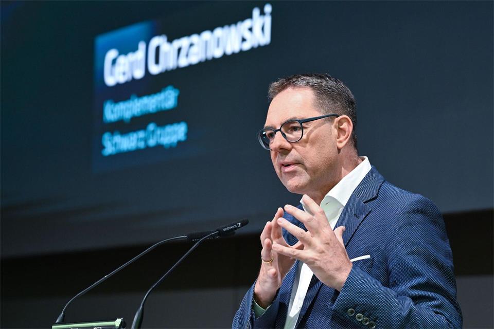 Chef der Schwarz-Gruppe: Gerd Chrzanowski. (Archivbild)Bernd Weißbrod/dpa
