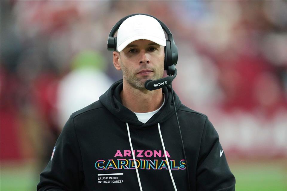 Chefcoach Gannon wurde von seinem eigenen Team mit einer Geldstrafe über 100.000 US-Dollar belangt.Ross D. Franklin/AP/dpa