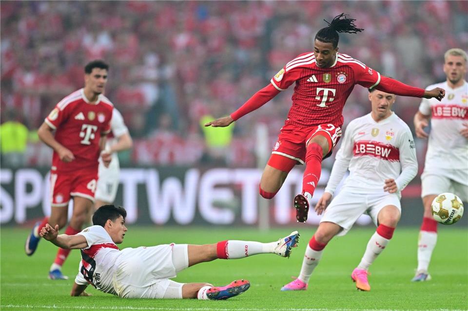Chema Andrés und der VfB machten es den Bayern schwer.Sebastian Gollnow/dpa