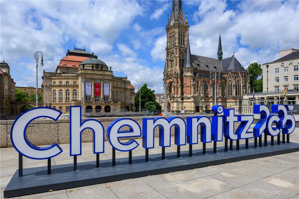 Chemnitz ist Kulturhauptstadt und zugleich äußerst knapp bei Kasse. (Archivbild)Hendrik Schmidt/dpa
