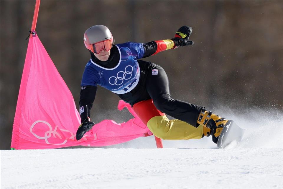 Cheyenne Loch im Einsatz bei den Olympischen Winterspielen in Livigno. (Archivbild)Oliver Weiken/dpa