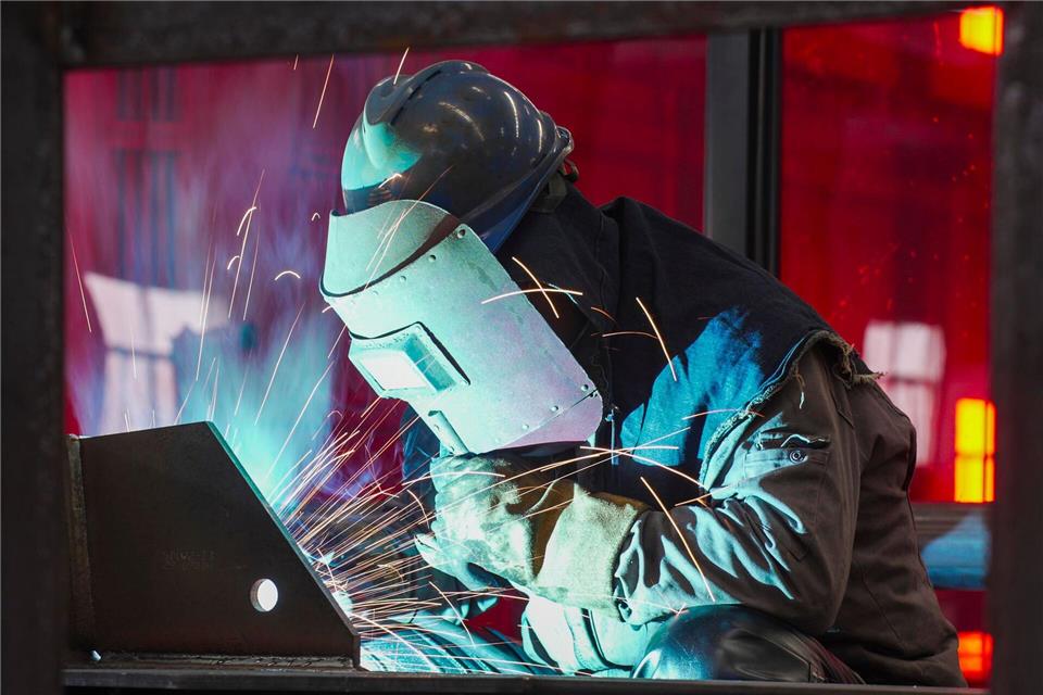 Chinas Industriebetriebe haben unerwartet schlechte Stimmung im Januar verzeichnet. (Symbolbild)  Liu Mancang//XinHua/dpa