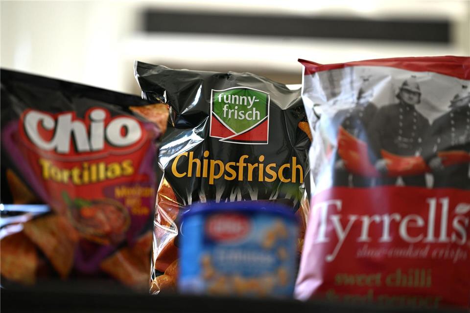Chips und andere Knabbereien von Intersnack.Wolf von Dewitz/dpa