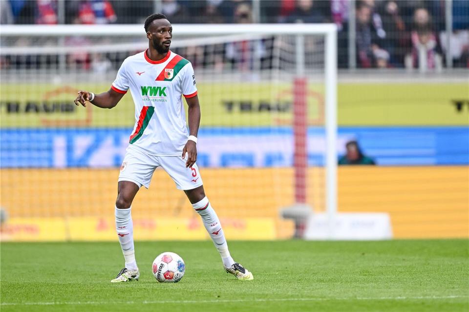 Chrislain Matsima ist beim FC Augsburg wieder einsatzfähig. (Archivbild)Harry Langer/dpa
