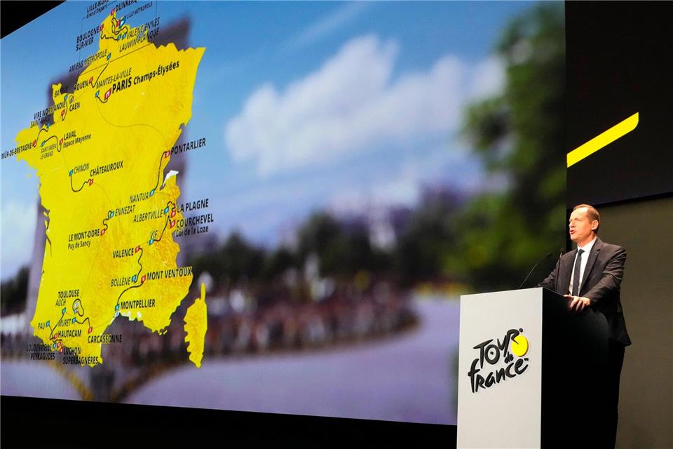 Christian Prudhomme bei der Präsentation der Tour-Route für 2025. (Archivbild)Michel Euler/AP/dpa