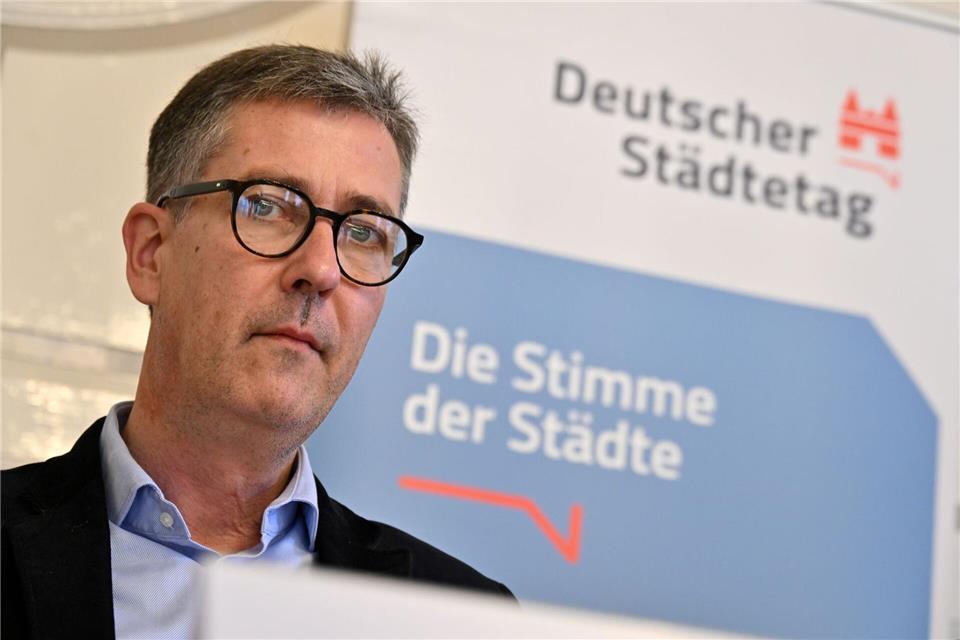 Christian Schuchardt möchte sich weiter in Würzburg engagieren. (Archivbild)Martin Schutt/dpa