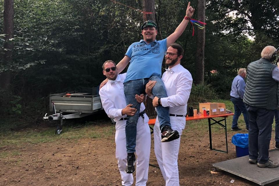 Christiane Gaedeke traf mit dem 333. Schuss. 