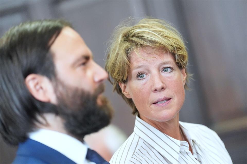 Christina Block bestreitet die Vorwürfe der Anklage.Marcus Brandt/dpa Pool/dpa