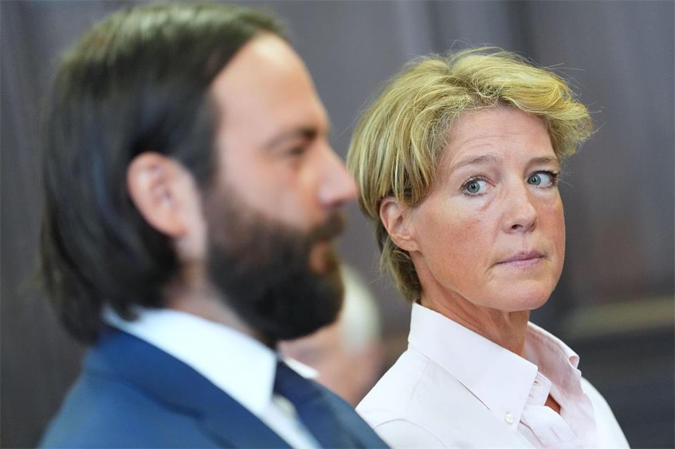 Christina Block bestreitet die Vorwürfe der Anklage.Marcus Brandt/dpa Pool/dpa