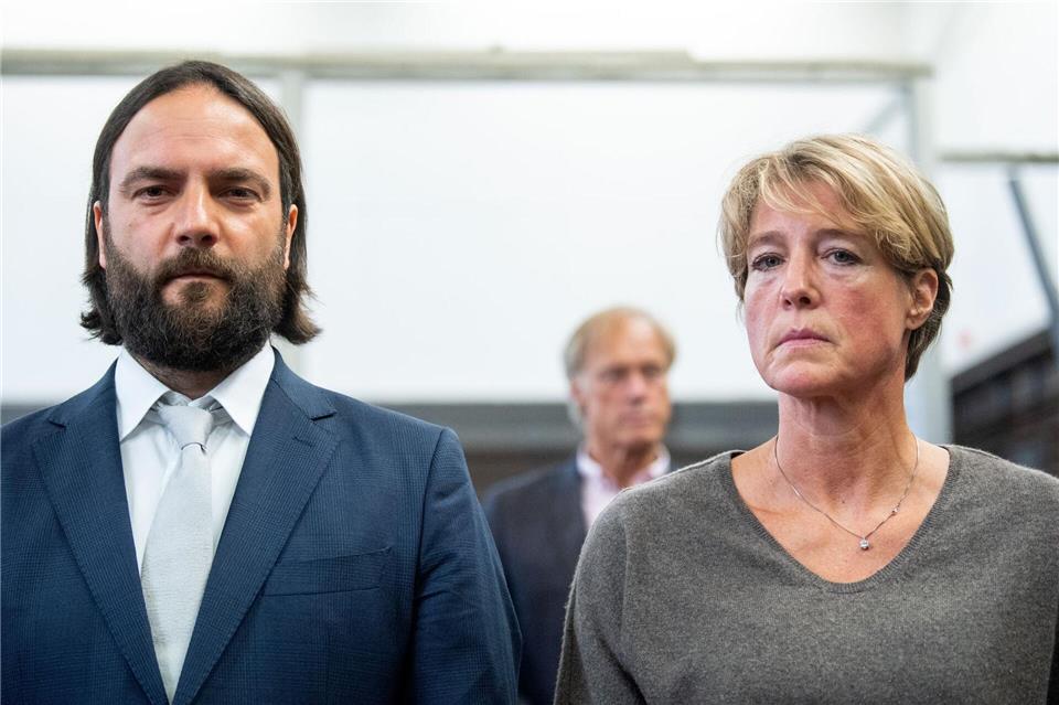 Christina Block und ihr Anwalt Ingo Bott.Daniel Bockwoldt/dpa / Pool/dpa