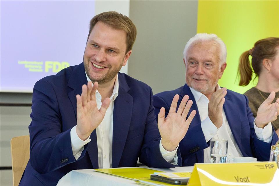 Christopher Vogt wurde mit 186 von 200 Delegiertenstimmen zum Spitzenkandidaten gewählt.Georg Wendt/dpa