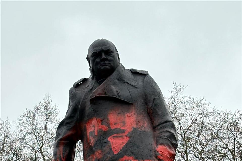 Churchill gehört zu den bekanntesten Figuren der britischen Politik.David Hughes/PA Wire/dpa