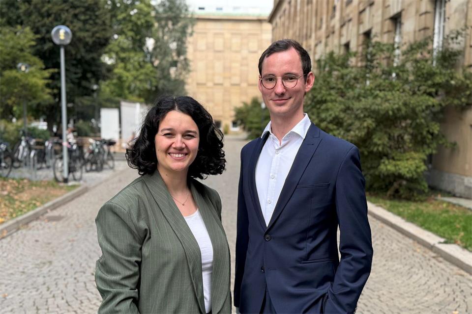 Clara Wellhäußer und Jan-Lukas Schmitt kandidieren als Landesvorsitzende der Grünen in Baden-Württemberg. Clara Wellhäußer/privat/dpa