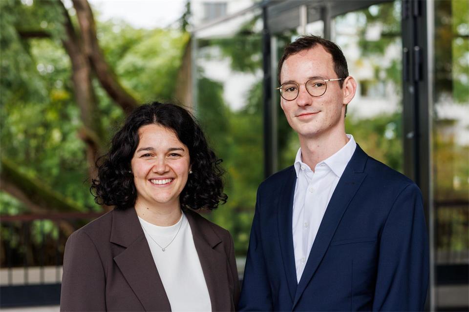 Clara Wellhäußer und Jan-Lukas Schmitt sind die neuen Landesvorsitzenden der Grünen in Baden-Württemberg. Philipp von Ditfurth/dpa