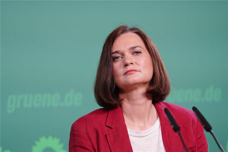 Claudia Müller, Spitzenkandidaten der Grünen für die Landtagswahl in Mecklenburg-Vorpommern, wünscht sich von Ministerpräsidentin Manuela Schwesig (SPD) klare Worte. Kay Nietfeld/dpa