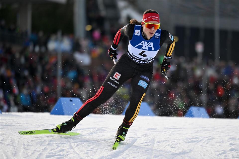 Coletta Rydzek durfte sich über den zweiten Podestplatz der Saison freuen.Hendrik Schmidt/dpa
