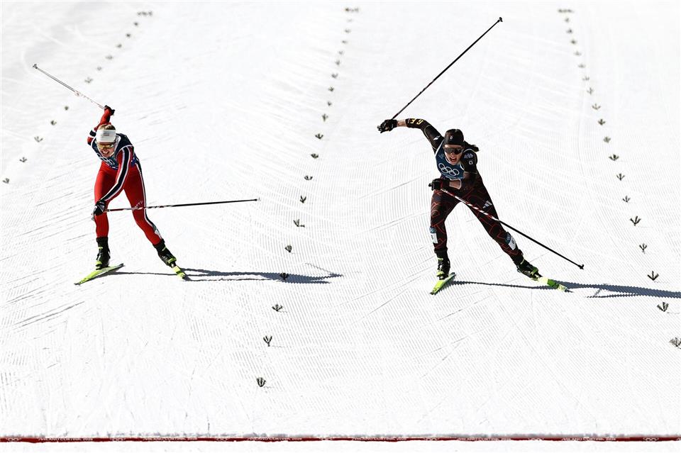 Coletta Rydzek setzte sich in einem packenden Zielsprint um Bronze durch.Daniel Karmann/dpa