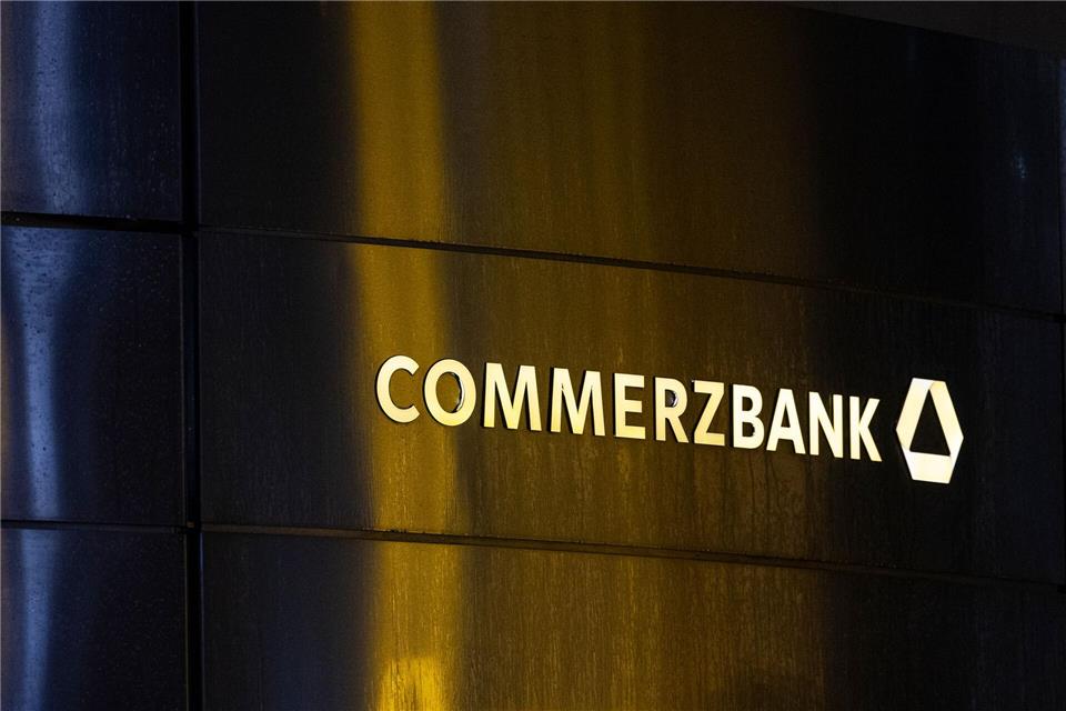 Commerzbank unter italienischer Kontrolle? Für die Gewerkschaft Verdi ein Horrorszenario. (Archivbild)Hannes P. Albert/dpa