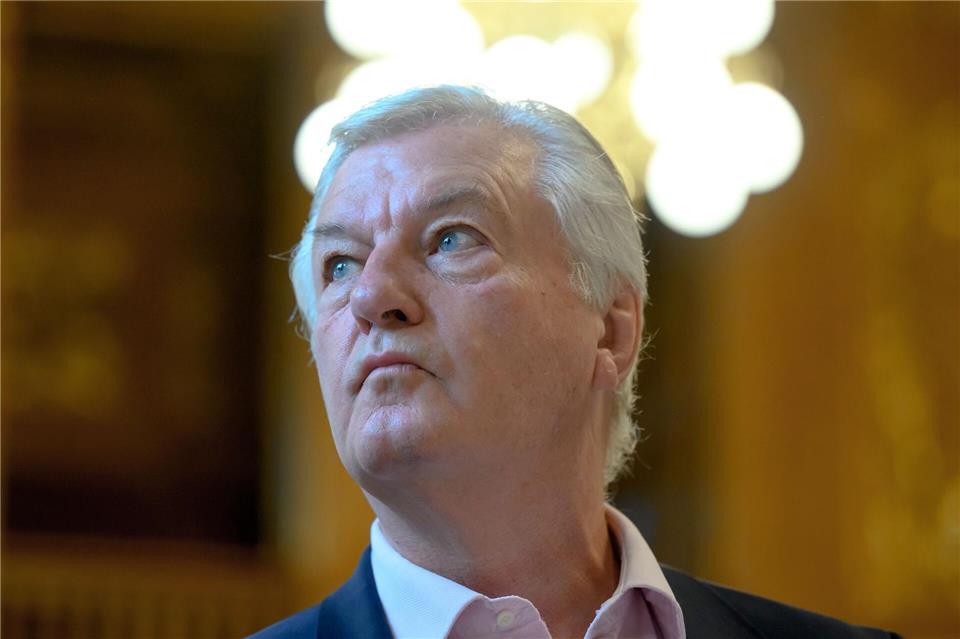 „Compact“-Chefredakteur Elsässer ist nach eigener Aussage der alleinige Chef.Hendrik Schmidt/dpa