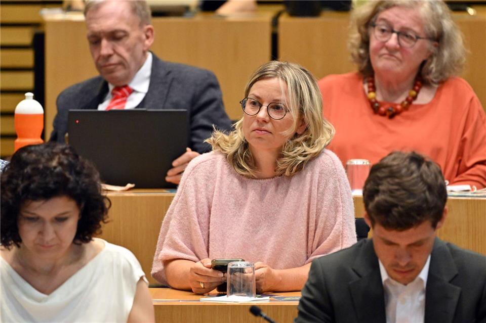 Cornelia Urban verabschiedete sich im Landtag mit emotionalen Worten. (Archivbild)Martin Schutt/dpa