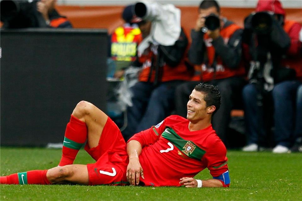 Cristiano Ronaldo 2010 im Nationaltrikot.Armando Franca/AP/dpa