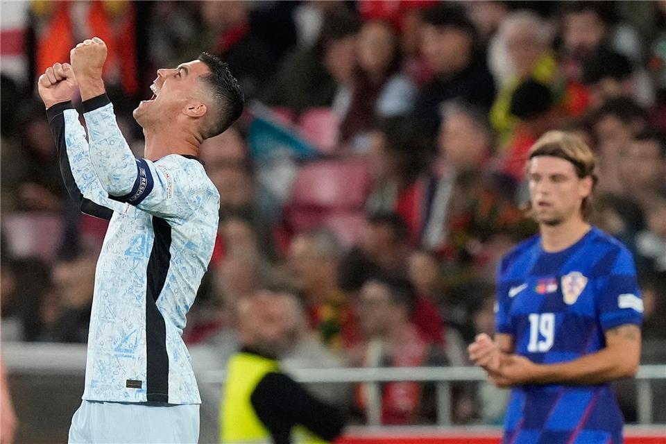 Ronaldo erzielt 900. Karriere-Tor bei Portugals Auftaktsieg Cristiano Ronaldo stellt die nächste beeindruckende Marke auf.