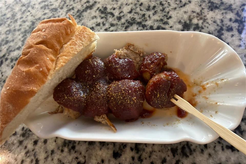 Currywurst ist in Kenia bisher unbekannt gewesen.Eva Krafczyk/dpa