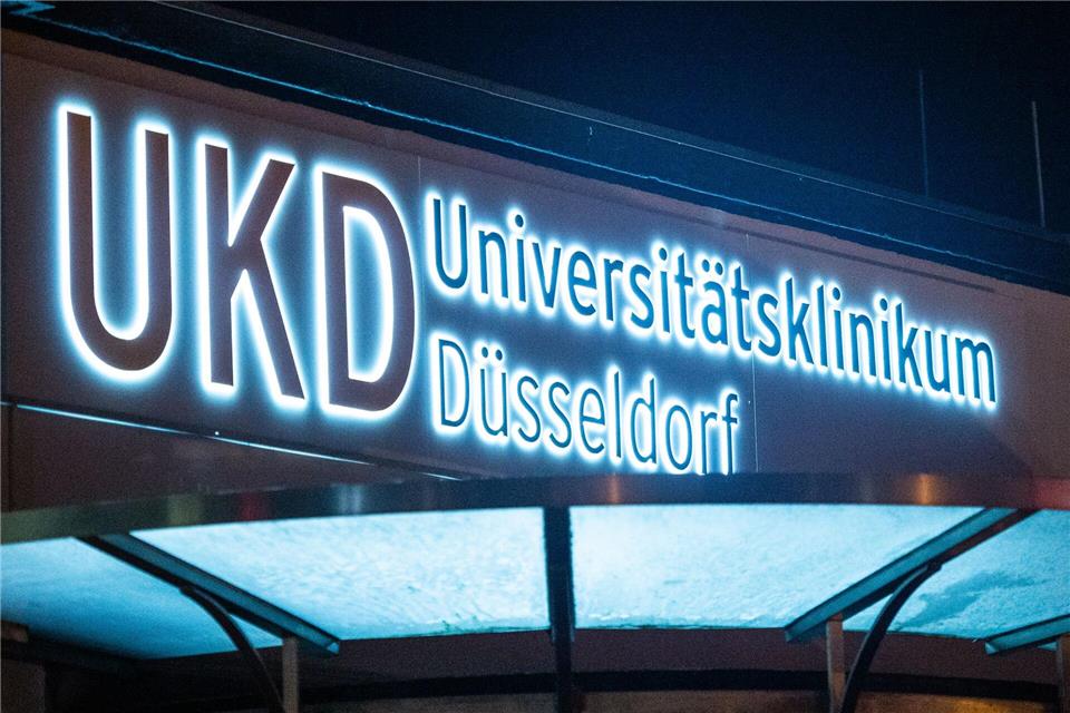 Cyberangriff auf Patientendaten betrifft auch Düsseldorfer Uniklinik. (Archivbild) Christophe Gateau/dpa