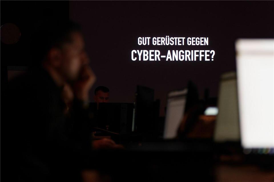 Cybersicherheit betrifft alle: Fachkräfte in dem Bereich sind daher gefragt.picture alliance/dpa