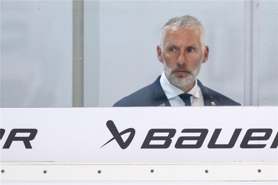 DEB-Sportdirektor Künast muss sich nach dem Olympia-Aus auch von den NHL-Stars Kritik anhören. (Archivbild)Sebastian Kahnert/dpa