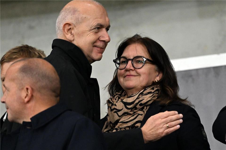 DFB-Spitzen: Präsident Bernd Neuendorf und die bisherige Generalsekretärin Heike Ullrich (Archivfoto) Federico Gambarini/dpa