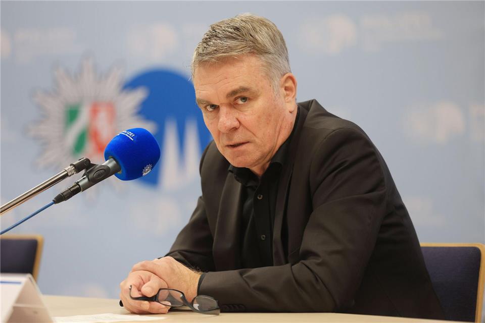 DNA-Spuren und Öffentlichkeitsarbeit sind wichtige Mittel bei Cold-Case-Ermittlungen.Oliver Berg/dpa