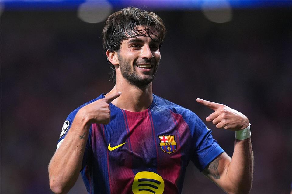 Da sah es noch gut aus: Ferran Torres freut sich über die 2:0-Führung für Barcelona.Manu Fernandez/AP/dpa