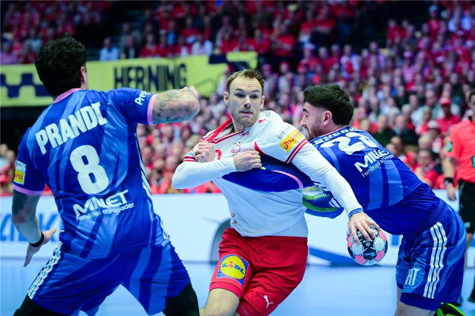 Dänemarks Welthandballer Mathias Gidsel leistet sich zu Beginn ungewohnt viele Fehler. Sina Schuldt/dpa