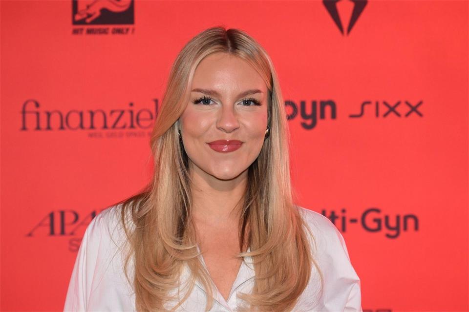 Dagi Bee ist eine der bekanntesten Influencerinnen Deutschlands. (Archivbild) Felix Hörhager/dpa